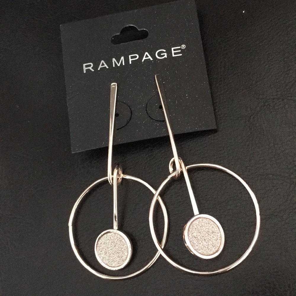 New Rampage Gold Pendulum Bar & Hoops Earrings